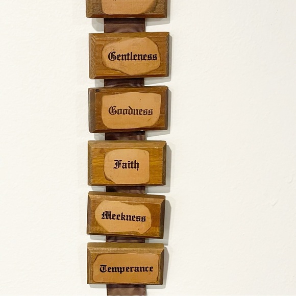 VINTAGE Wall‎ Hanging Decoupage On Wood "The Fruit Of The Holy Spirit" Blocks - Picture 3 of 4